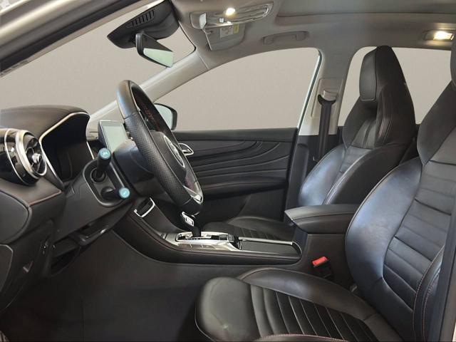 MG HS 1.5T-GDI AT Luxury