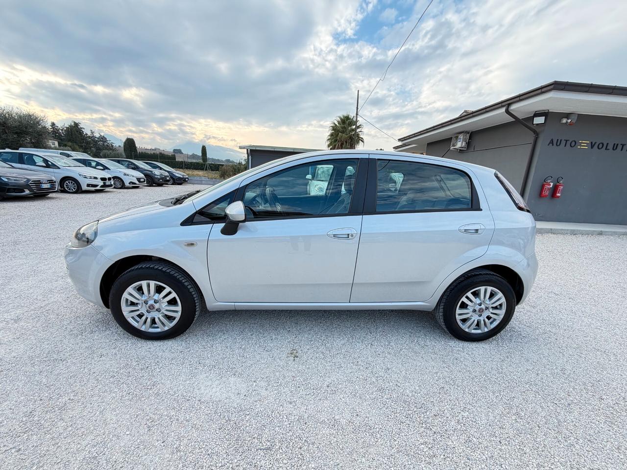 Fiat Punto 1.4 8V 5 porte 77 cv Natural Power Lounge 234.480 km