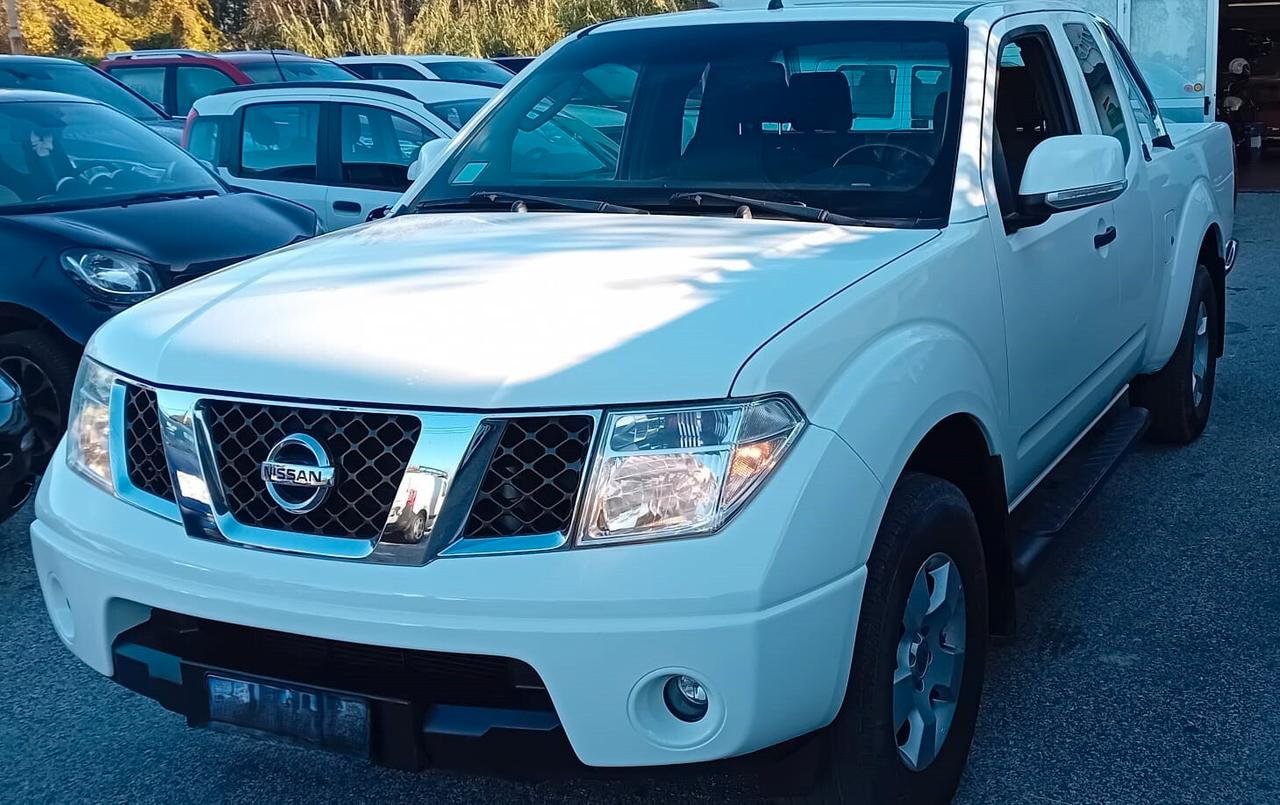 Nissan Navara 2.5 dCi 2 porte King Cab