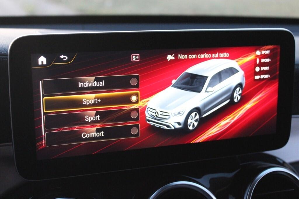 MERCEDES GLC 200 d Premium *AMG *Virtual Cockpit