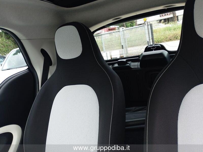 smart fortwo Smart III 2015 Benzina 1.0 Passion 71cv twinamic
