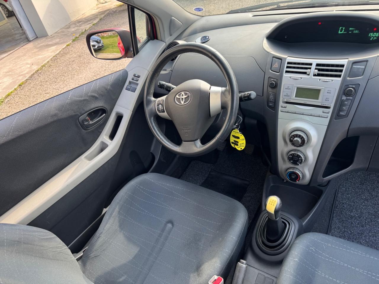 Toyota Yaris 1.4 D-4D 3 porte Sol