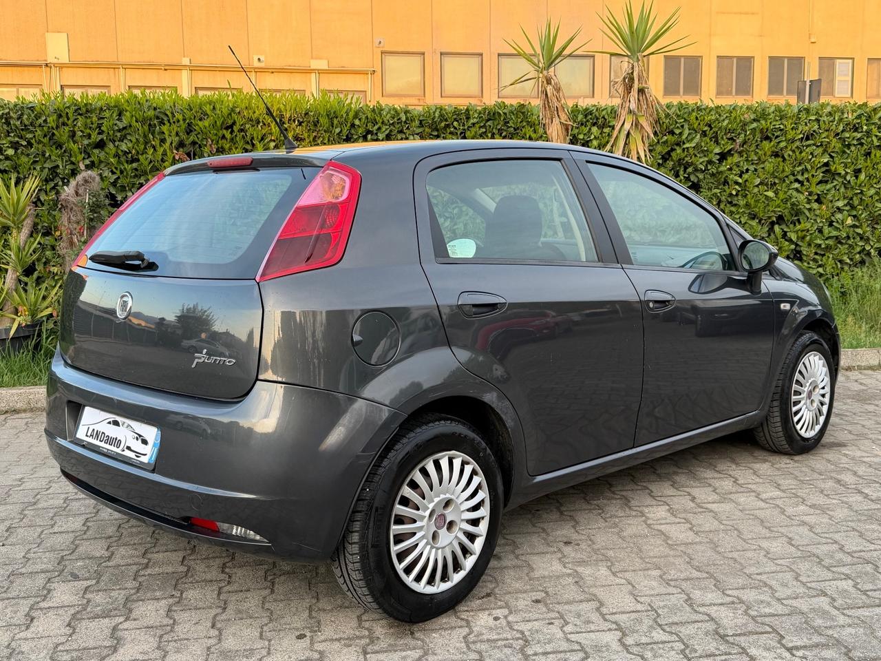 Fiat Grande Punto 1.2 65CV NEOPATENTATI