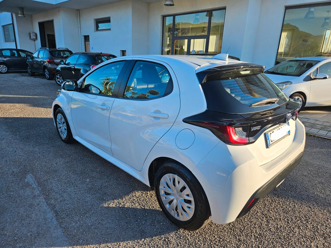 Toyota Yaris 1.5 Hybrid 5 porte Business