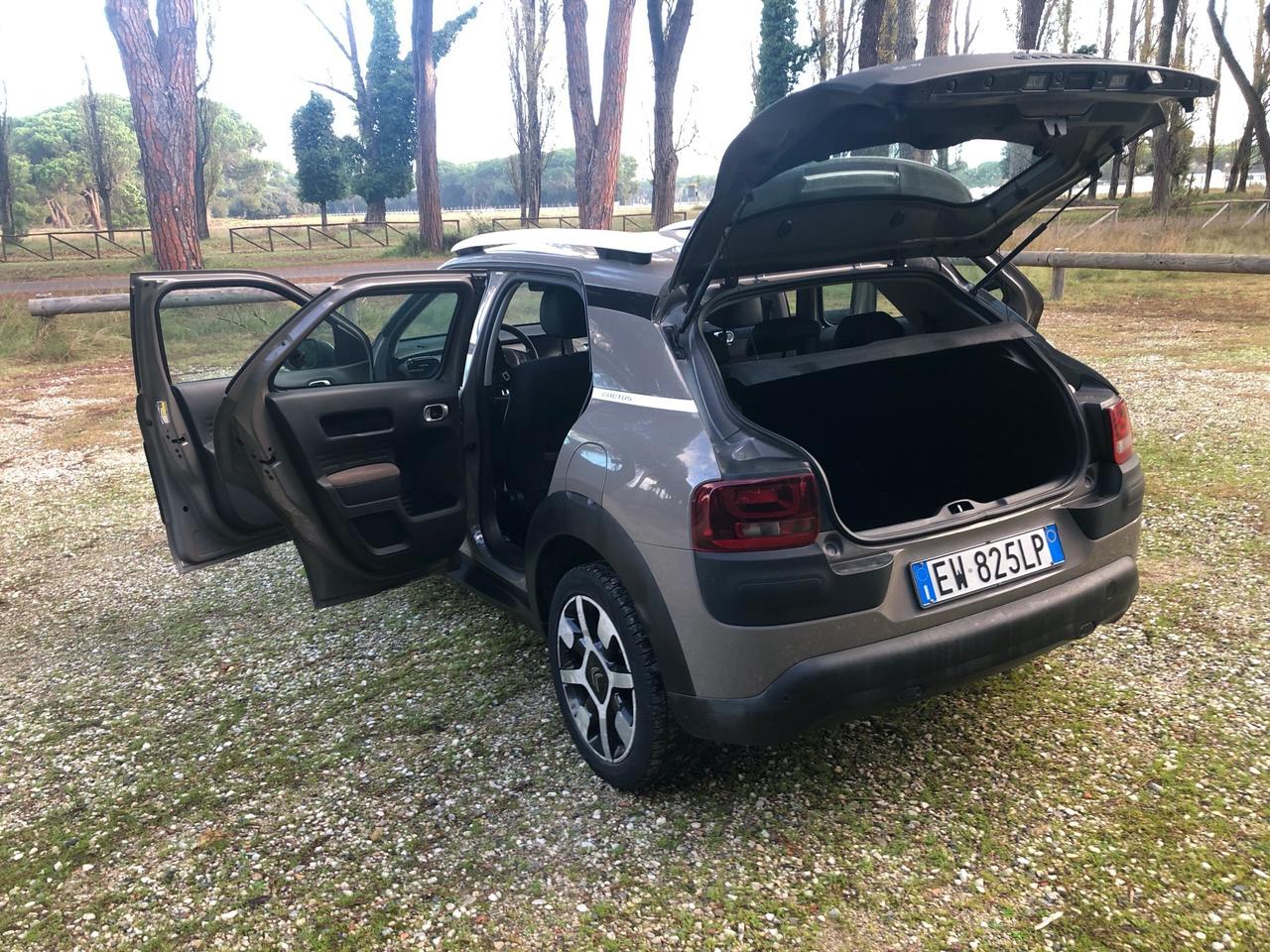 Citroen C4 Cactus PureTech 82 Shine