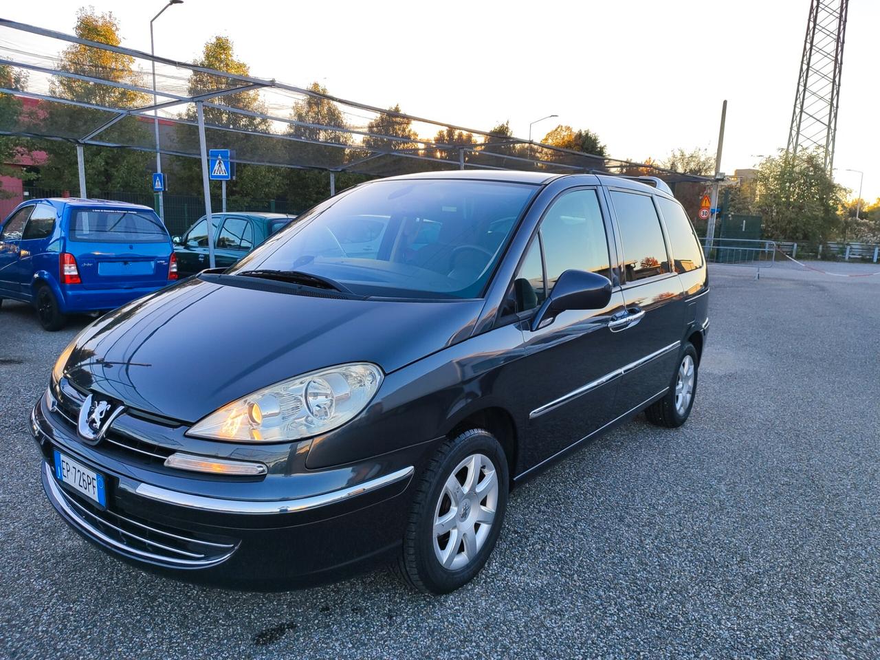 Peugeot 807 2.0 HDi 136CV Active 7 posti