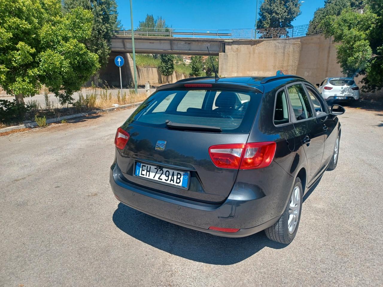 SEAT IBIZA 1.2 TDI CON MOTORE A NUOVO