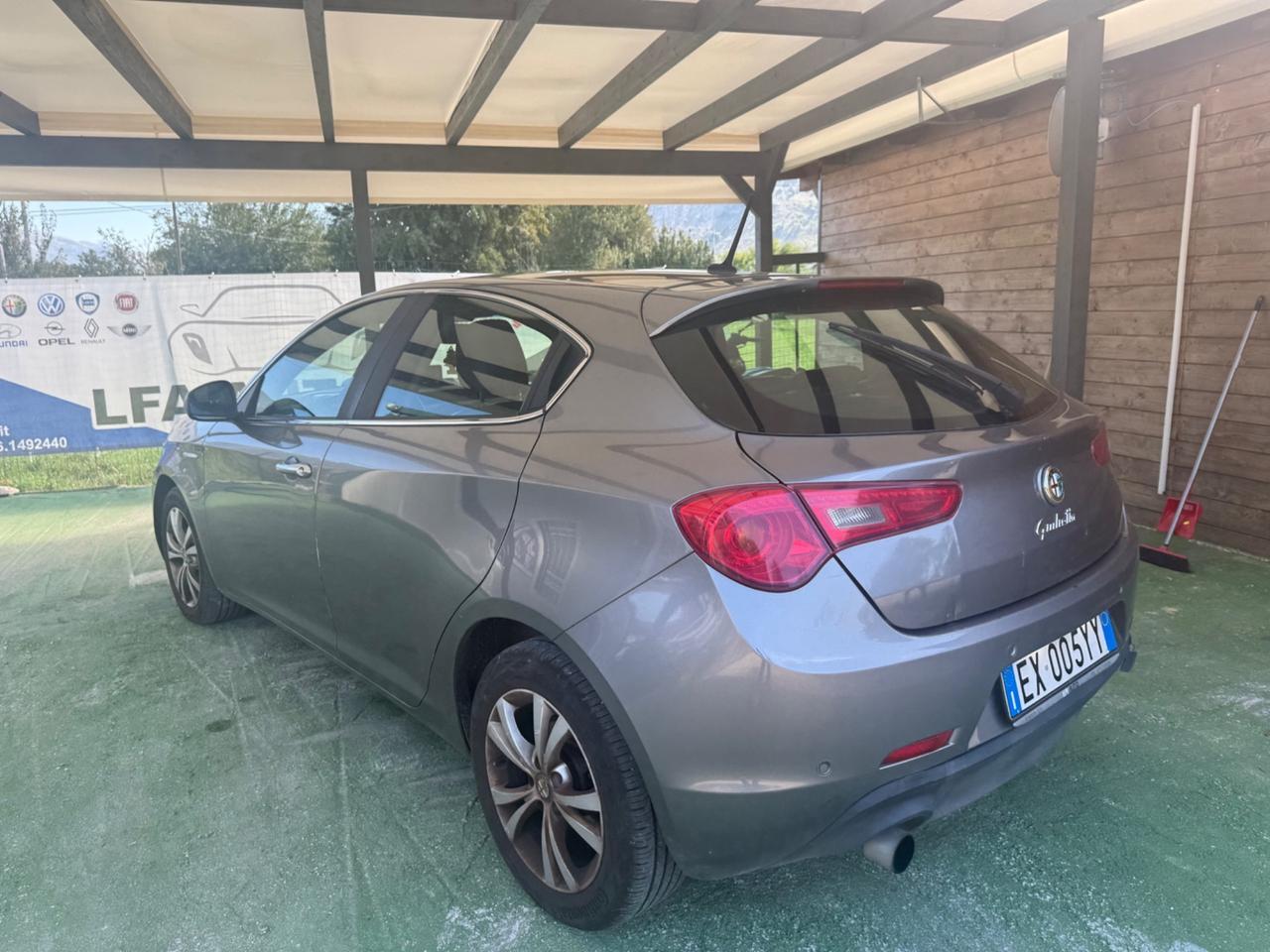 Alfa Romeo Giulietta 1.6 JTDm-2 105 CV PELLE FULL