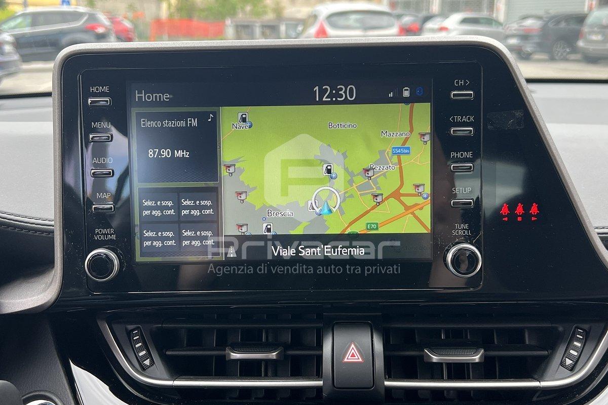 TOYOTA C-HR 1.8 Hybrid E-CVT Business