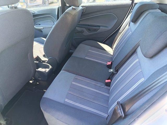 FORD Fiesta + 1.4 TDCi 68CV 5 porte