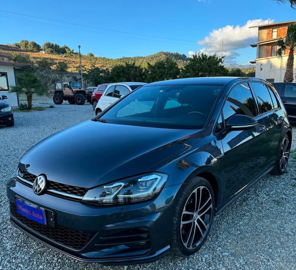 Volkswagen Golf GTD 2.0 TDI DSG 5p. BlueMotion Technology