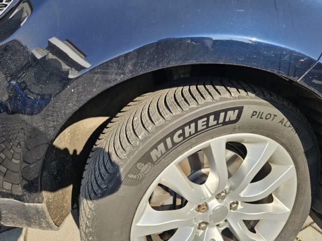 LAND ROVER Range Rover Sport 3.0 TDV6 HSE