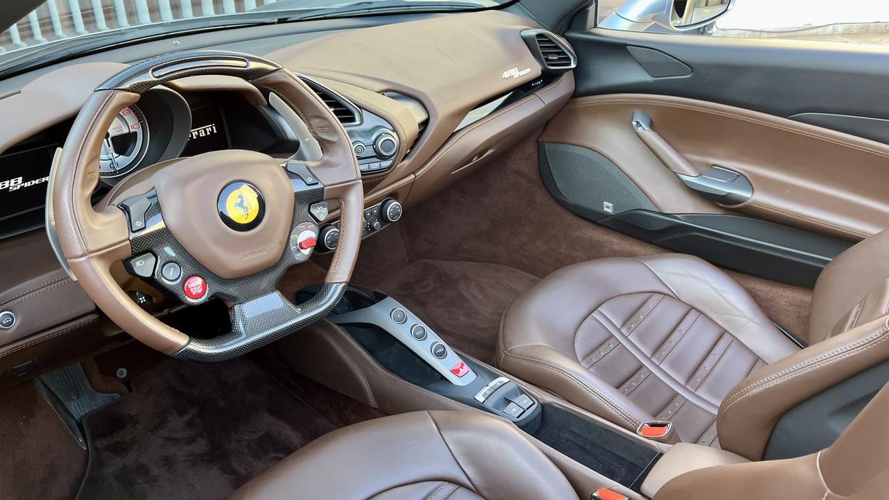 FERRARI 488 Spider 3.9 dct