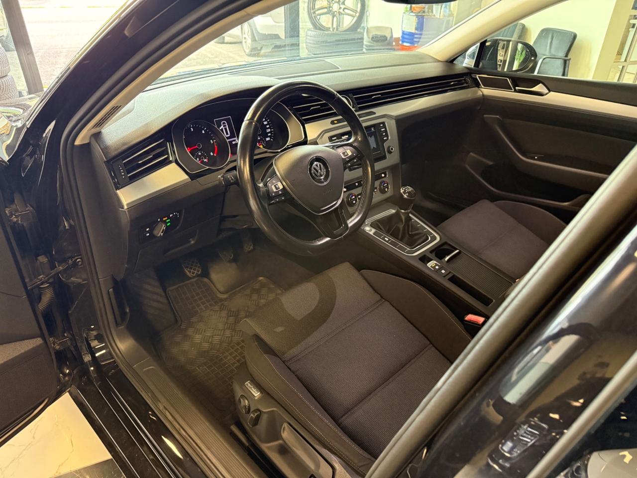 Volkswagen Passat Business Variant 2.0 TDI Executive BMT