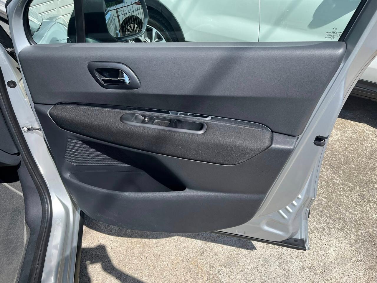 Peugeot 3008 1.6 HDi 110CV Tecno