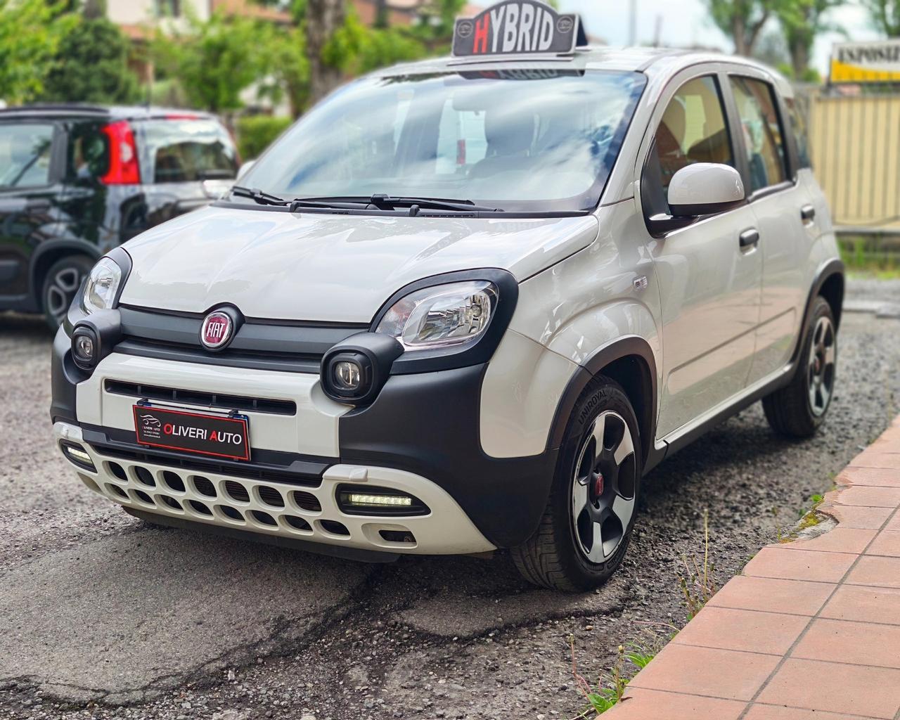 Fiat Panda Hybrid City Cross