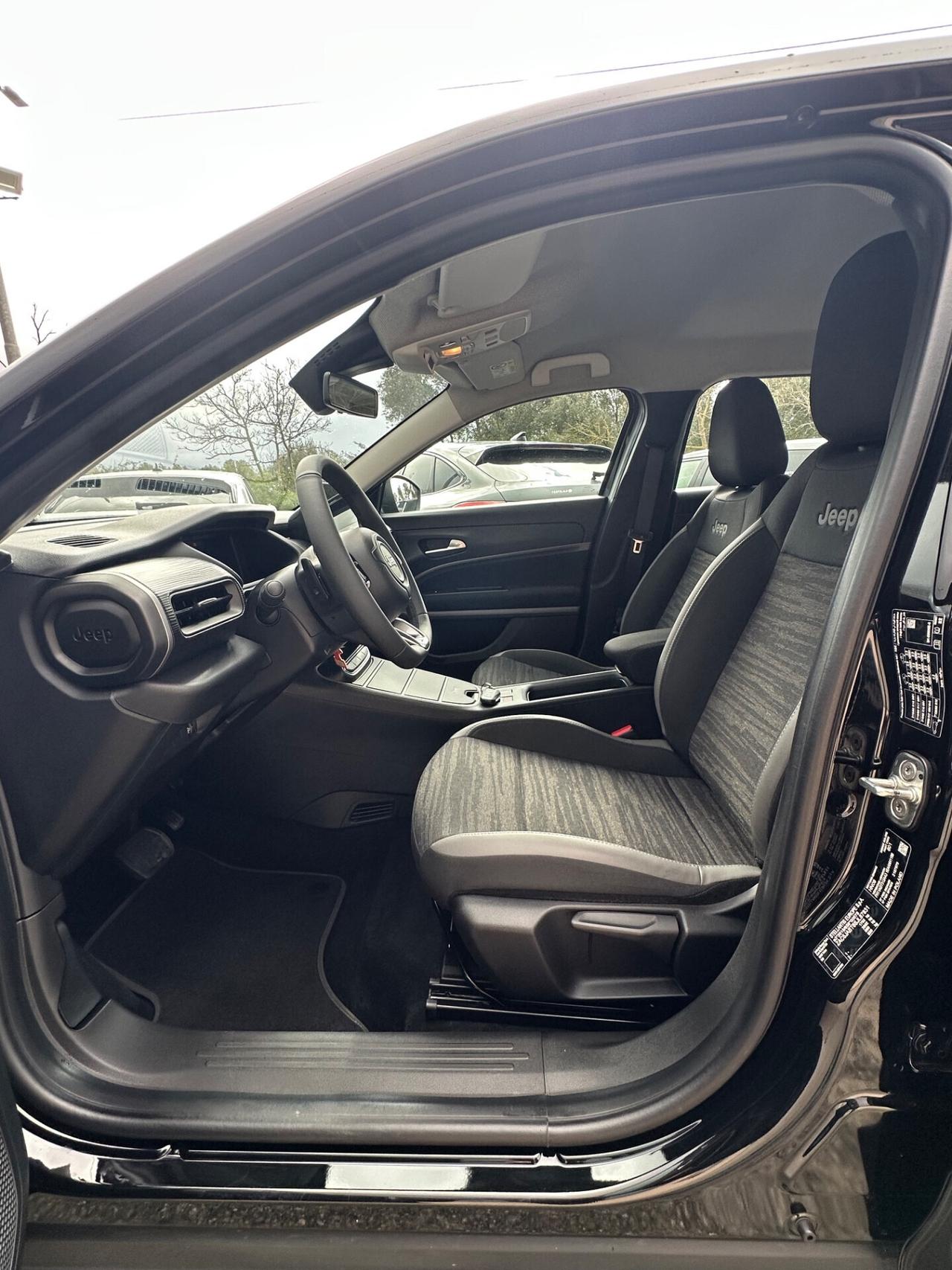 Jeep Avenger 1.2 Turbo 100 CV MHEV Altitude