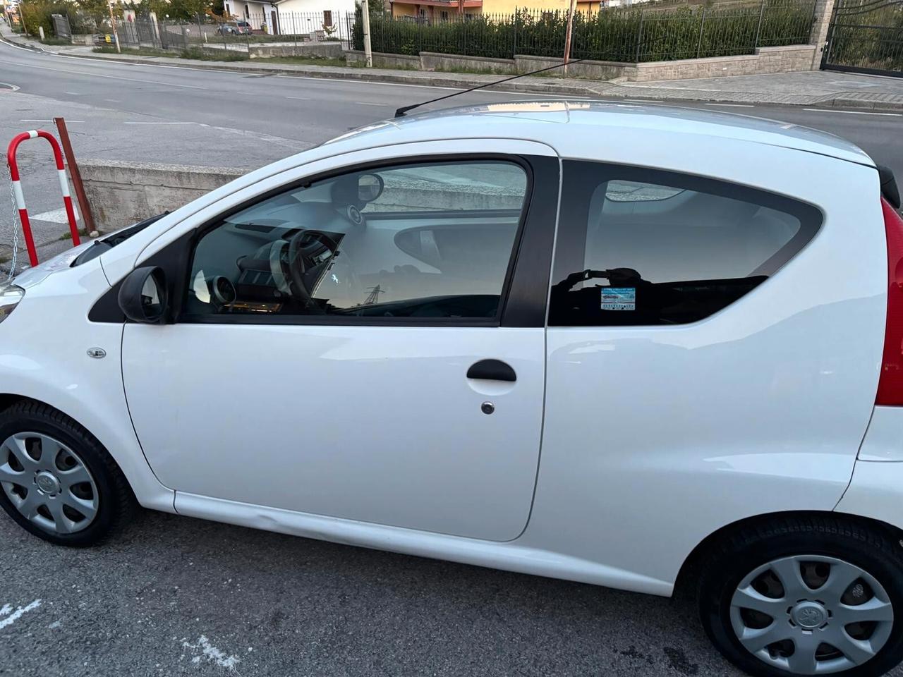 Peugeot 107 1.0 68CV 3p. Access