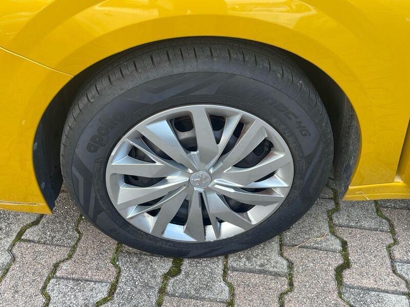 Peugeot 208 Active Pack PureTech 75 S/S