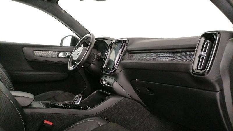 Volvo XC40 2.0 d4 R-design awd geartronic