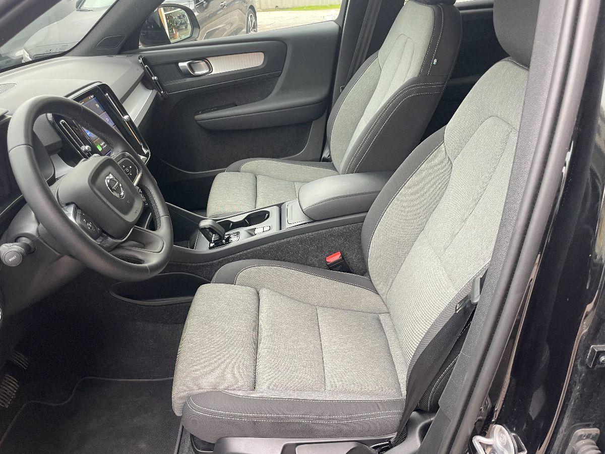 VOLVO - XC40 - B3 automatico Core