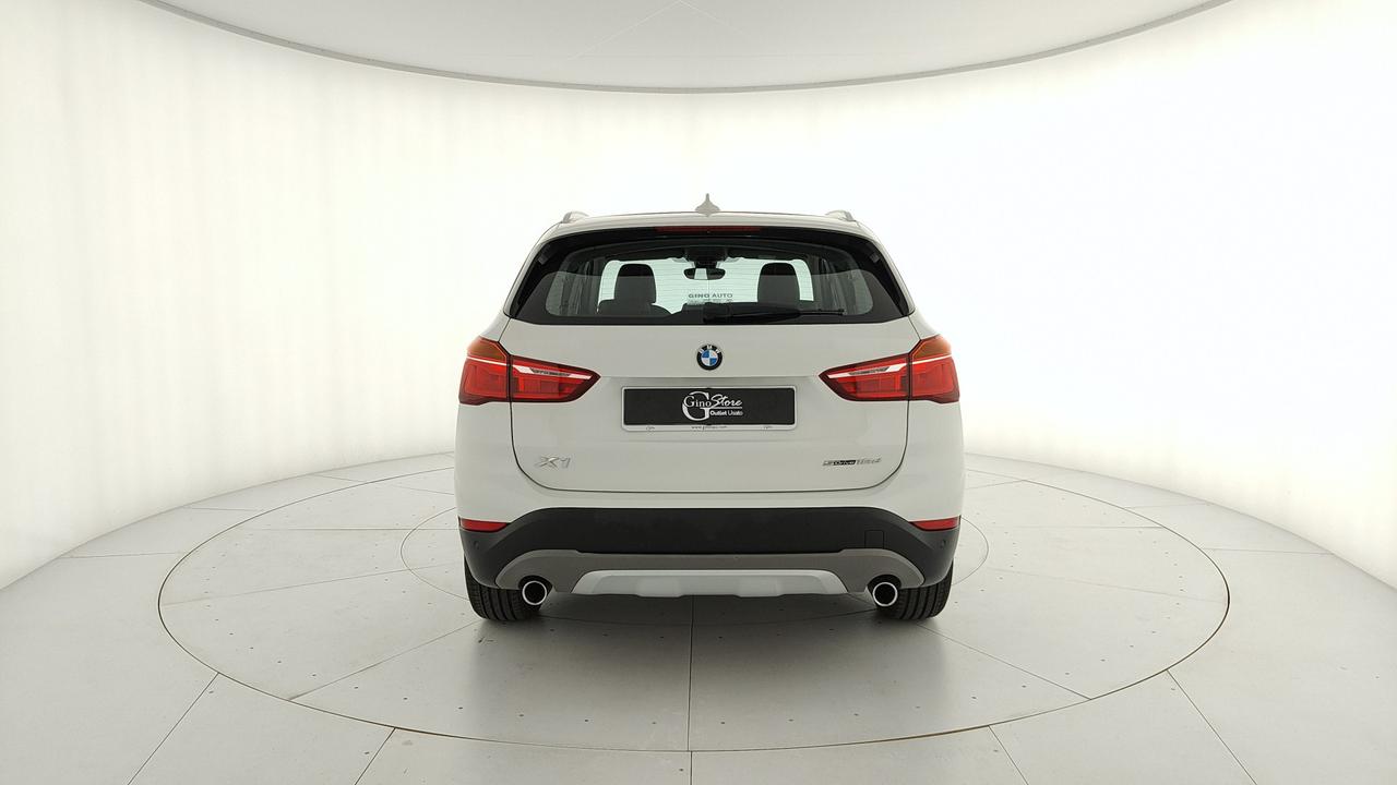 BMW X1 F48 - X1 sdrive18d xLine my18