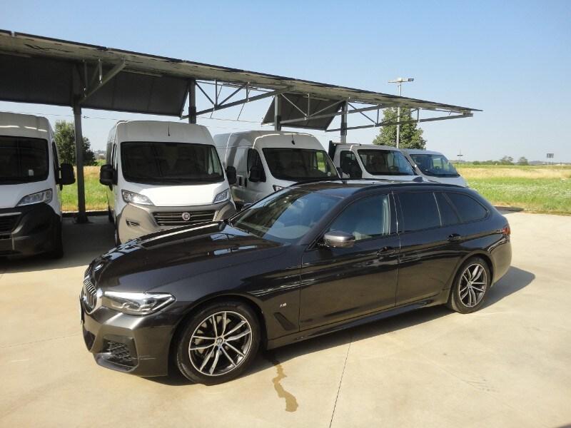 BMW Serie 5(G30/31/F90) 520d 48V Touring Msport