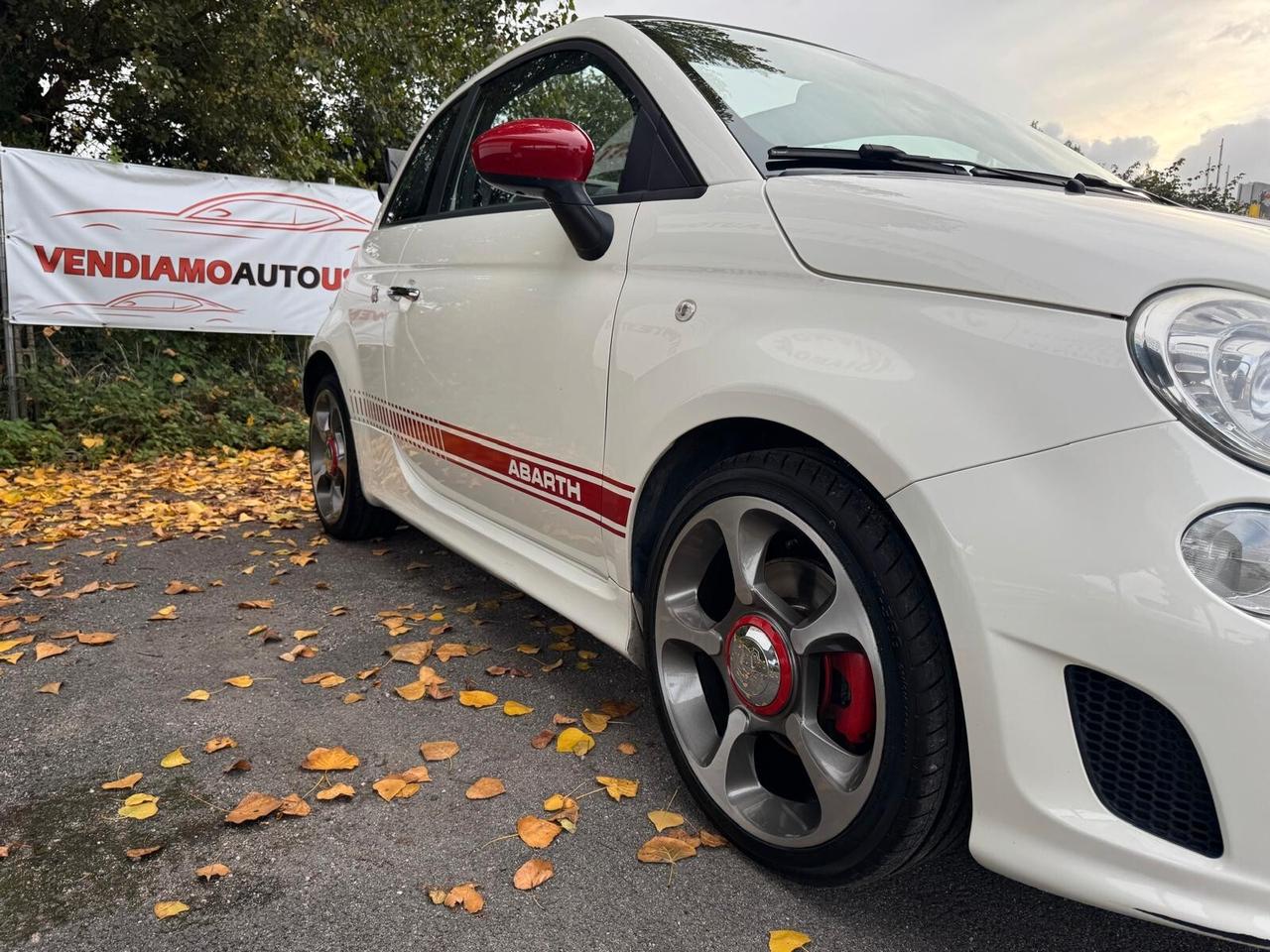 Abarth 500 C 1.4 Turbo T-Jet MTA