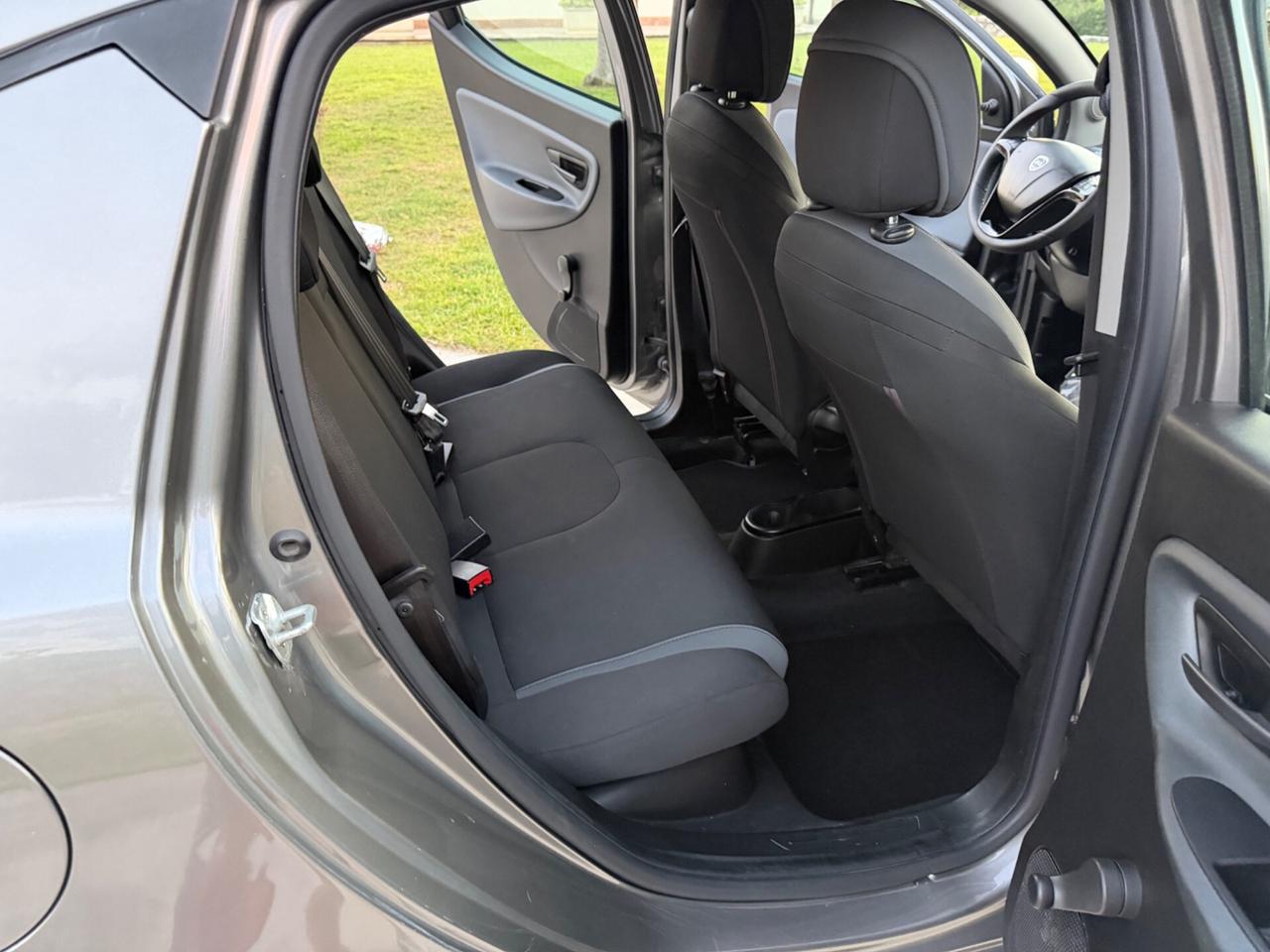 Lancia Ypsilon 1.3 MJT 16V 95 CV 5 porte S&S Mya