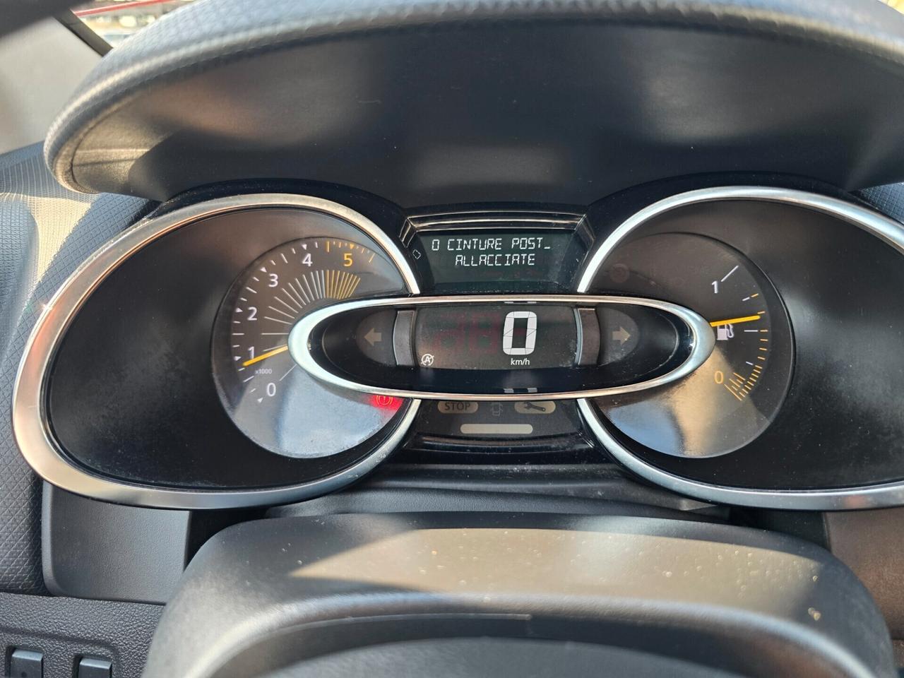 Renault Clio 1.5 dCi 8V 75CV Start&Stop Duel