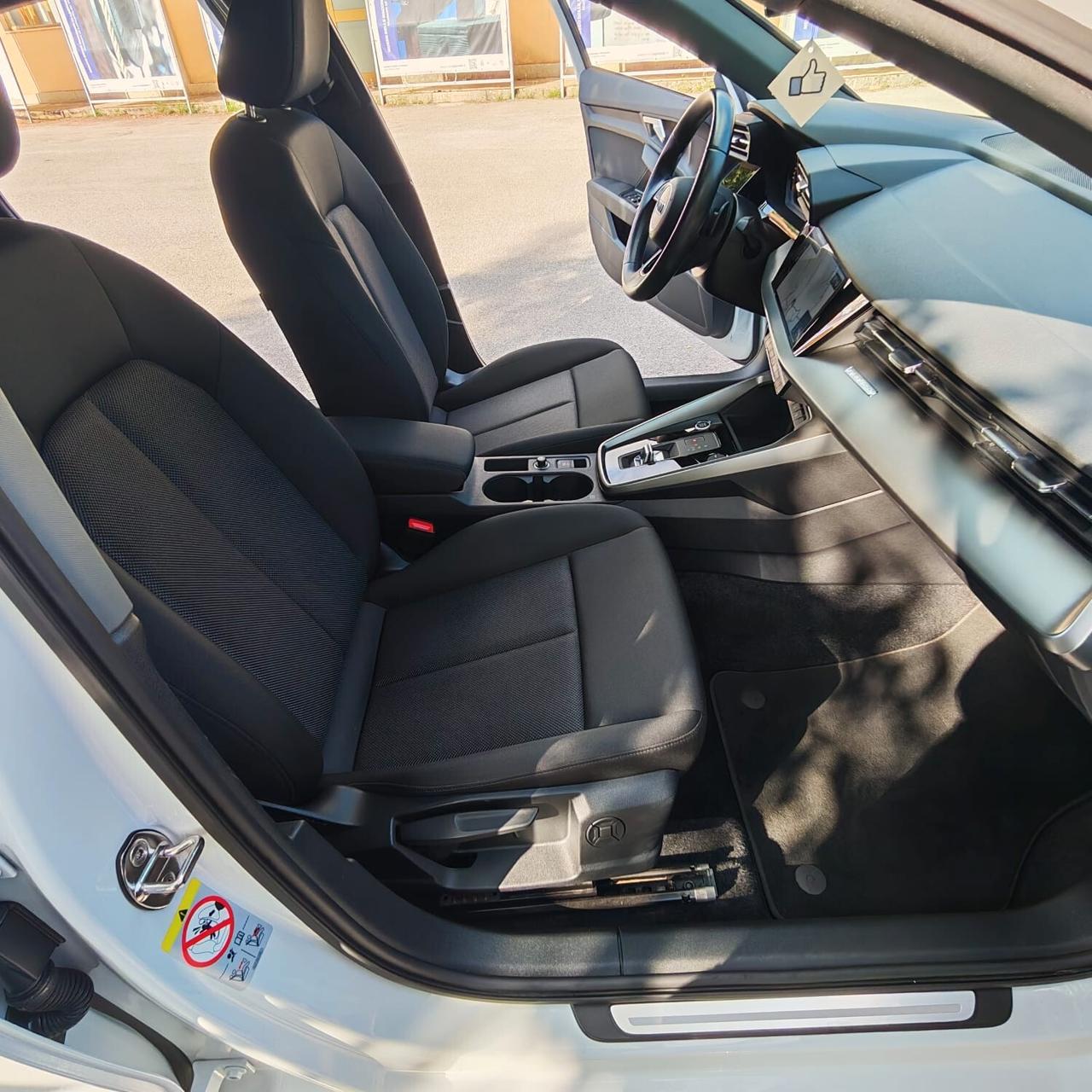 Audi A3 Sedan 40 TDI quattro S tronic Business Advanced