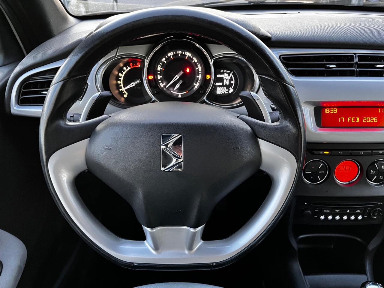 Ds 3 1.4 e-hdi 68cv AUTOMATICO - OK NEOPATENTI