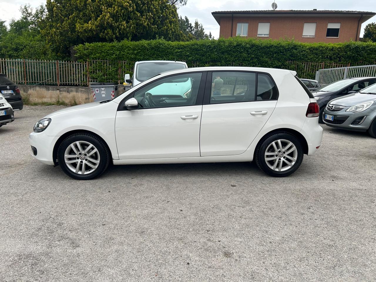 Volkswagen Golf 1.6 TDI DPF 5p. Highline
