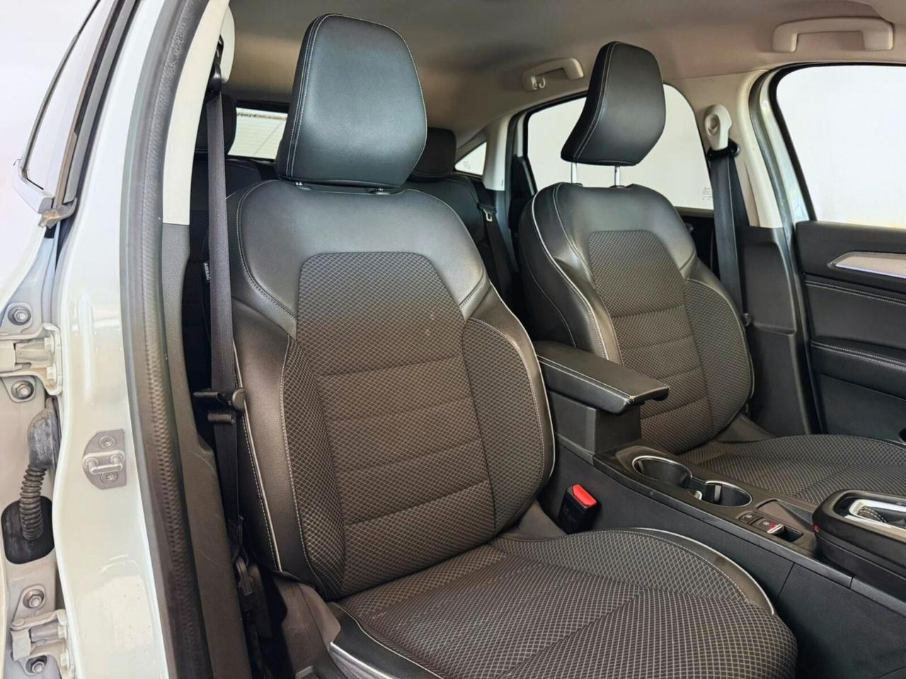 Renault Arkana SUV 1.6 HYBRID E-TECH 105KW INTENS