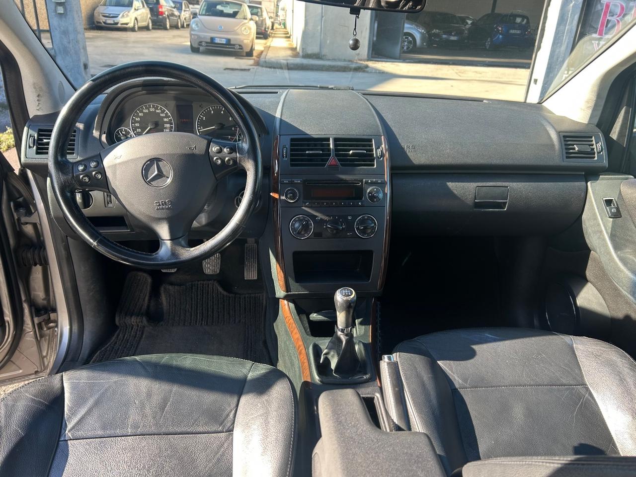 Mercedes-benz A 150 benzina 95cv Elegance