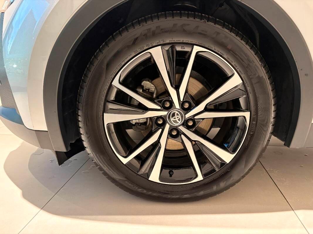 Toyota C-HR 1.8 hev Trend fwd e-cvt