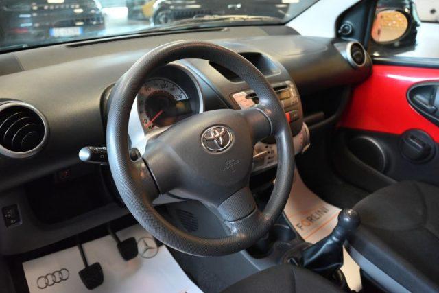 TOYOTA Aygo 1.0 12V VVT-i 5 porte ACTIVE COME NUOVA GARANZIA!!