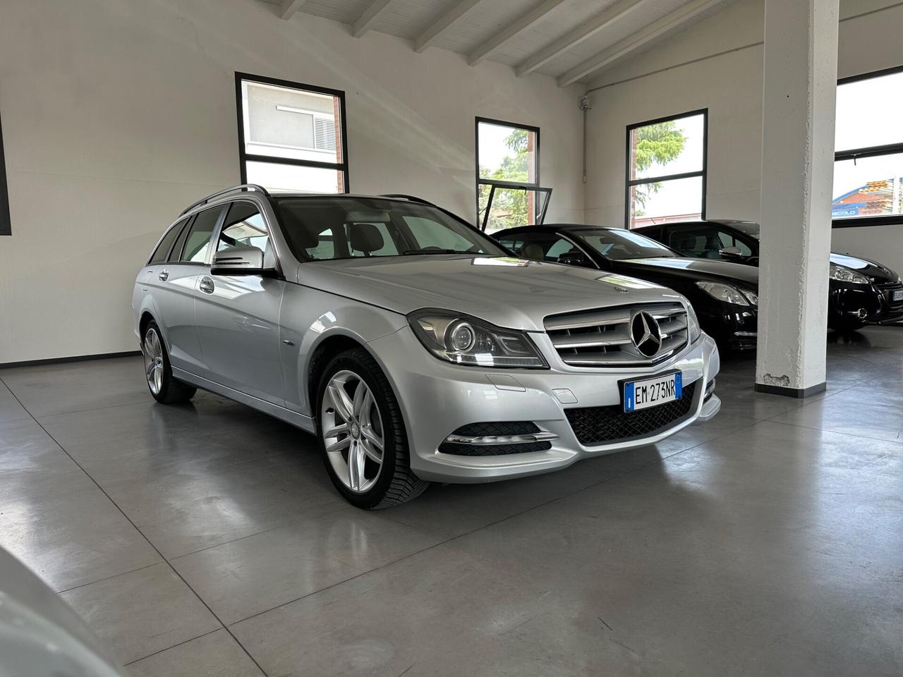 Mercedes-benz C 200 CDI BlueEFFICIENCY Elegance