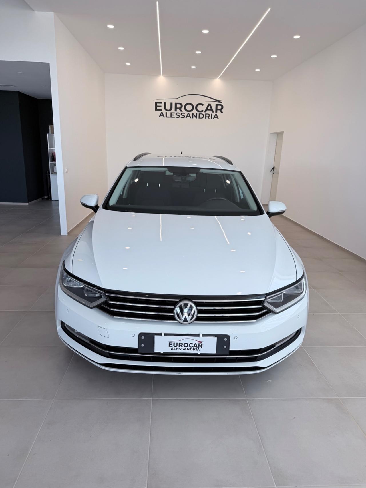 Volkswagen Passat Variant 1.6 TDI SCR DSG Business BMT