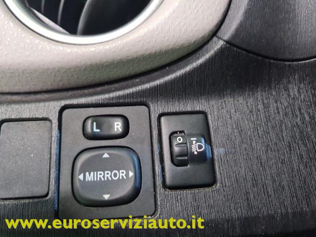 TOYOTA Yaris 1.4 D-4D 5 porte