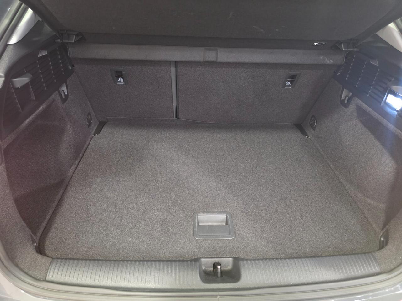 Audi Q2 30 TDI S tronic Business Design