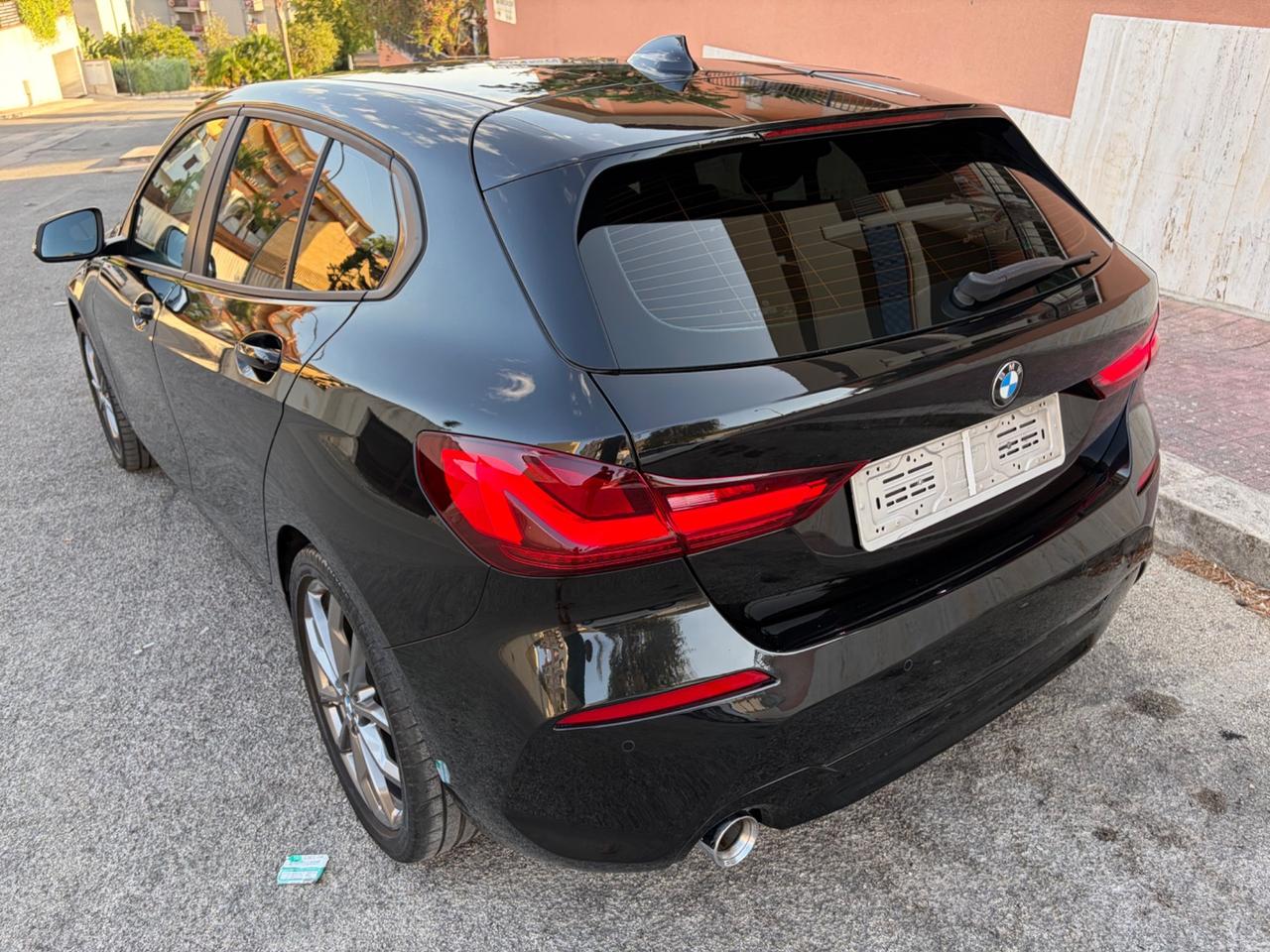 Bmw 116 116d sport strafull !!!