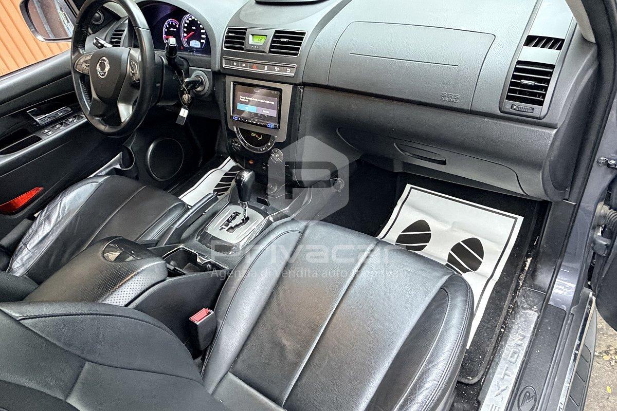 SSANGYONG Rexton W 2.2 Diesel 4WD A/T Top Pelle Nera