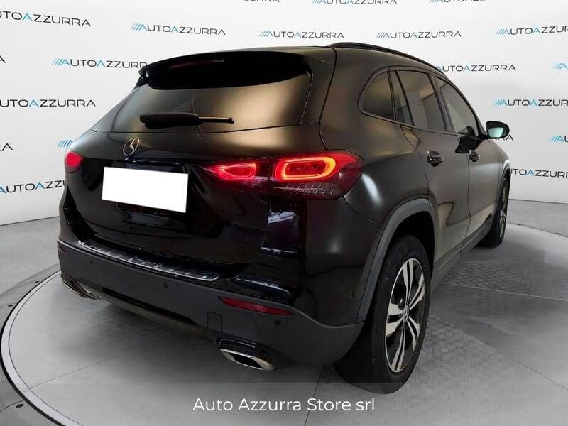 Mercedes-Benz GLA 180d Business auto *PACK NIGHT, LED, 18", PROMO AZZURRA*