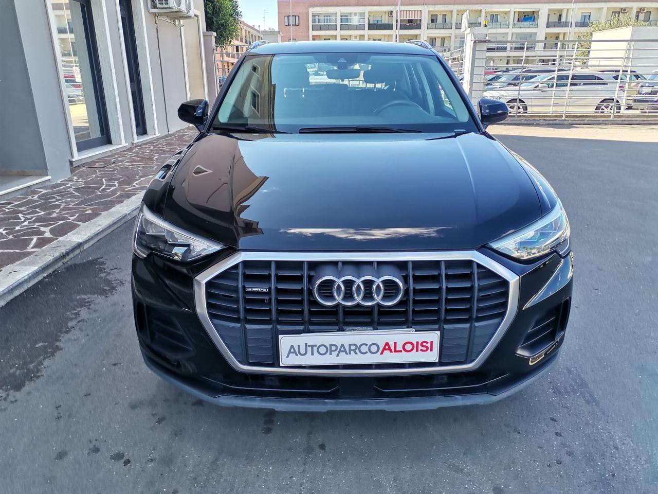 Audi Q3 40 TDI quattro S tronic Business