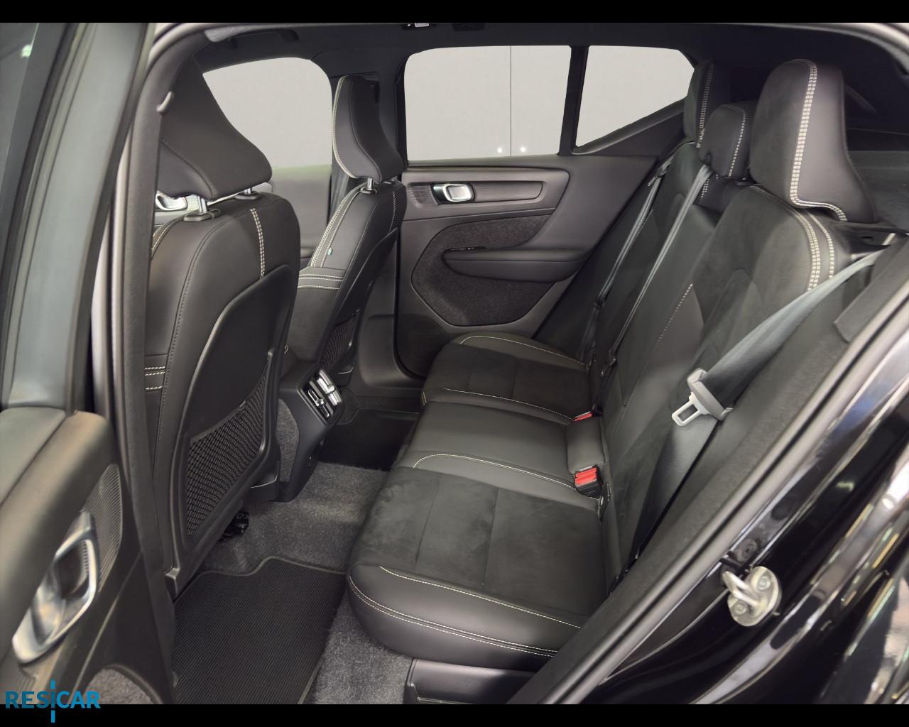 VOLVO XC40 2.0 b4 Ultra Black Edition auto FULL OPTIONAL
