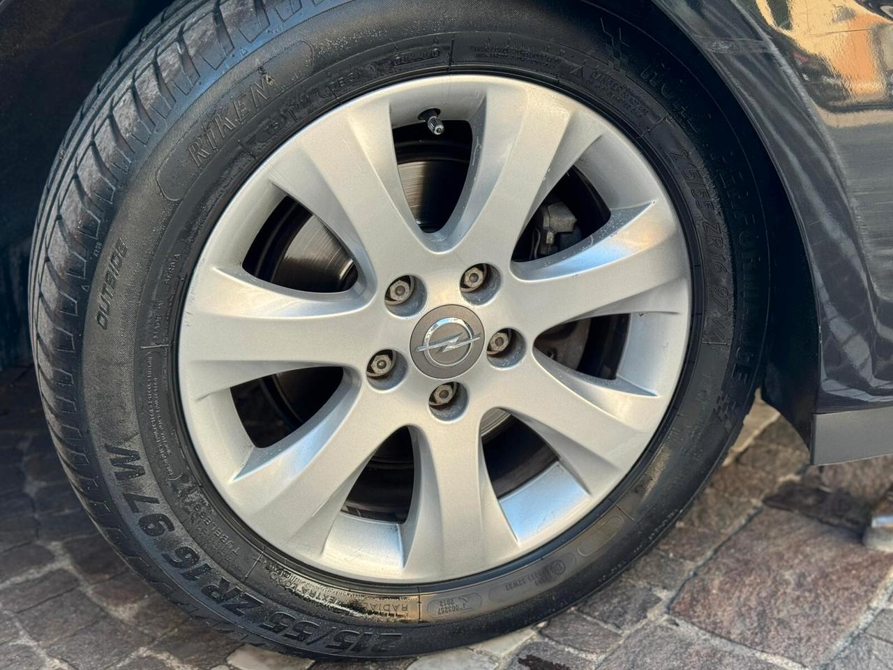 Opel Meriva 1.3 CDTI 95CV ecoFLEX Cosmo