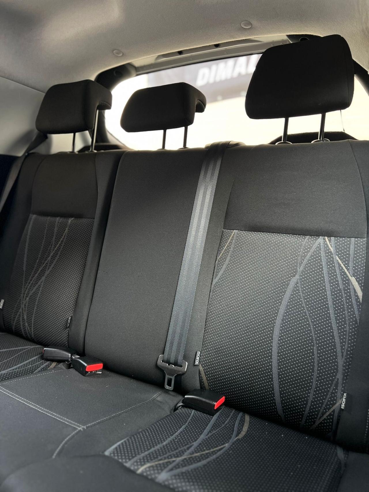 Peugeot 208 1.4 HDi 68 CV 5 porte Allure