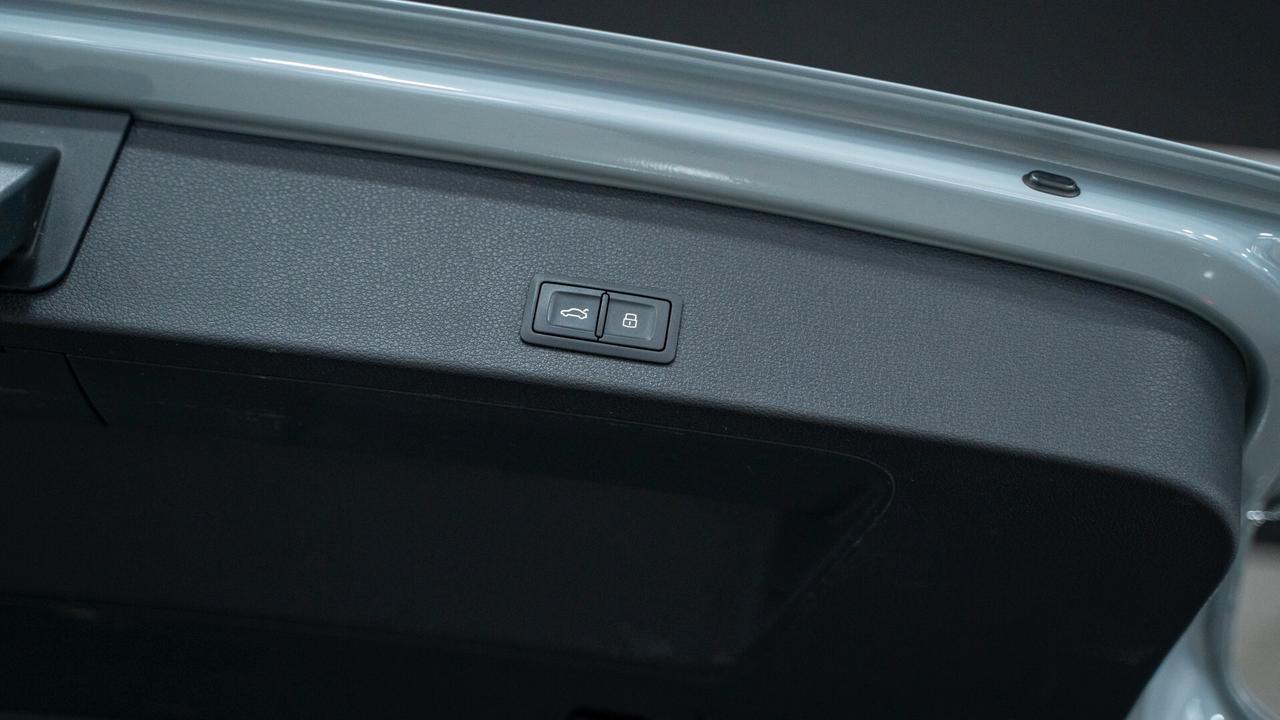 Audi Q2 30 2.0 TDI S LINE TRONIC XENO CARPLAY FULL OPTIONAL