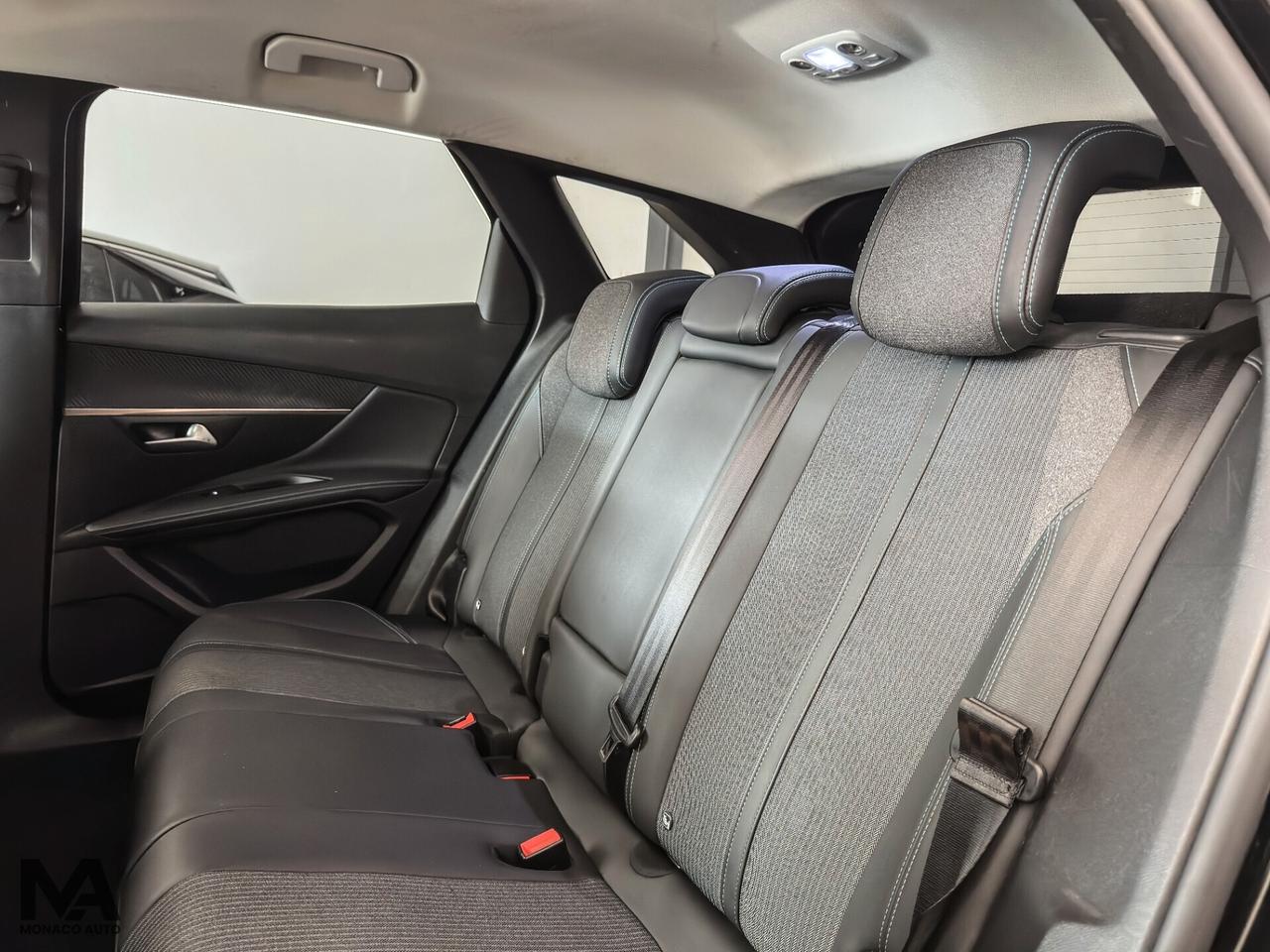 PEUGEOT 3008 ALLURE BLUEHDi 130CV 2022